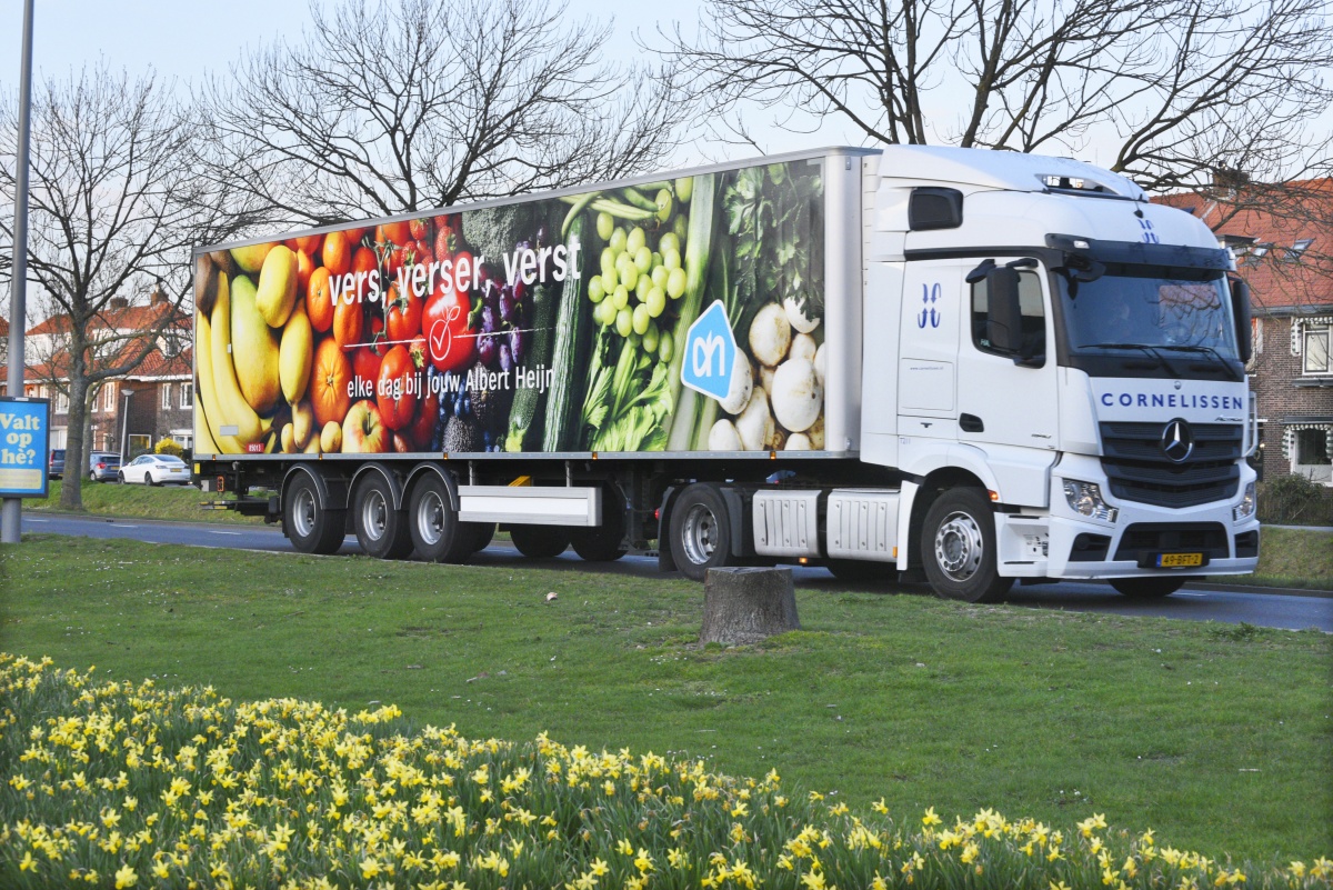 agrifoodlogistiek vrachtwagen albert heijn