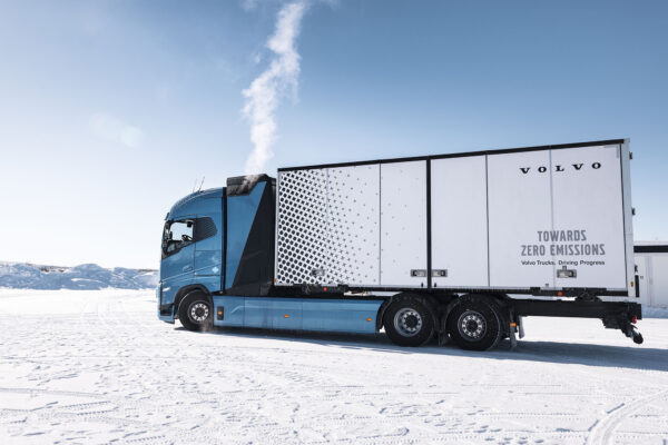 Volvo trucks test waterstof elektrische vrachtwagens