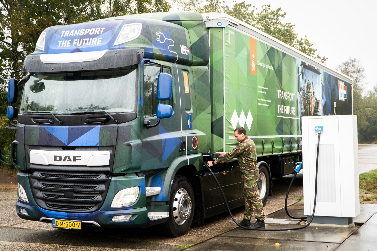 koninklijke landmacht test elektrische daf vrachtwagen