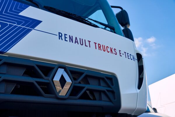 renault trucks e-tech